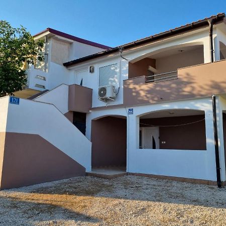 Apartments Ema Vir Kültér fotó