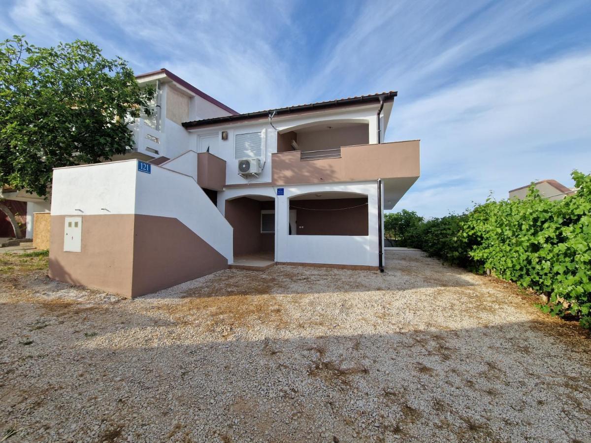 Apartments Ema Vir Kültér fotó
